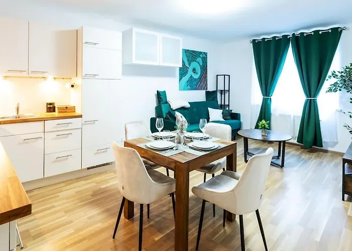 City Apartment Top Location, Quiet And Cozy Ideal To Relax Or Work