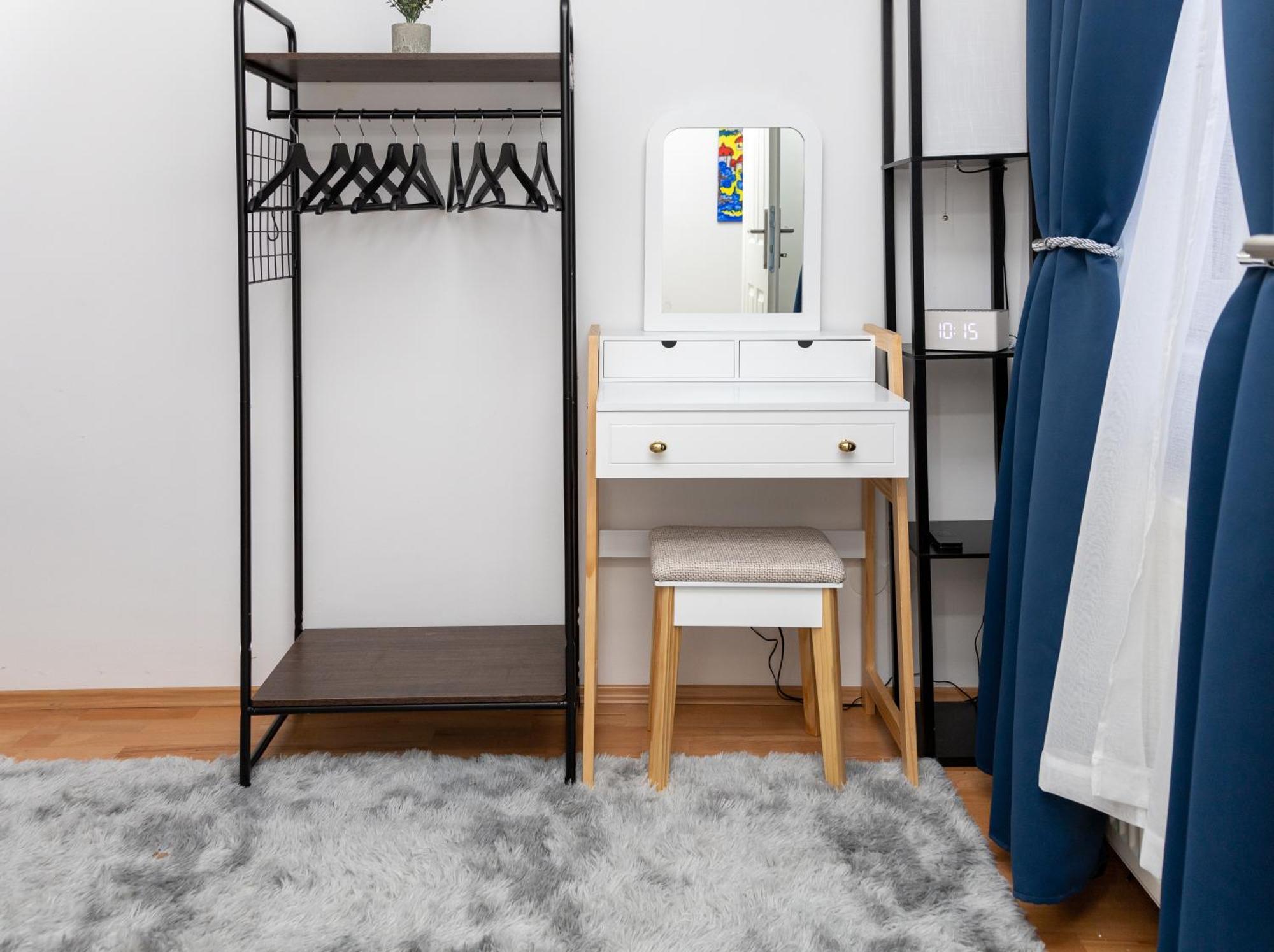 City Top Location, Quiet And Cozy Ideal To Relax Or Work *