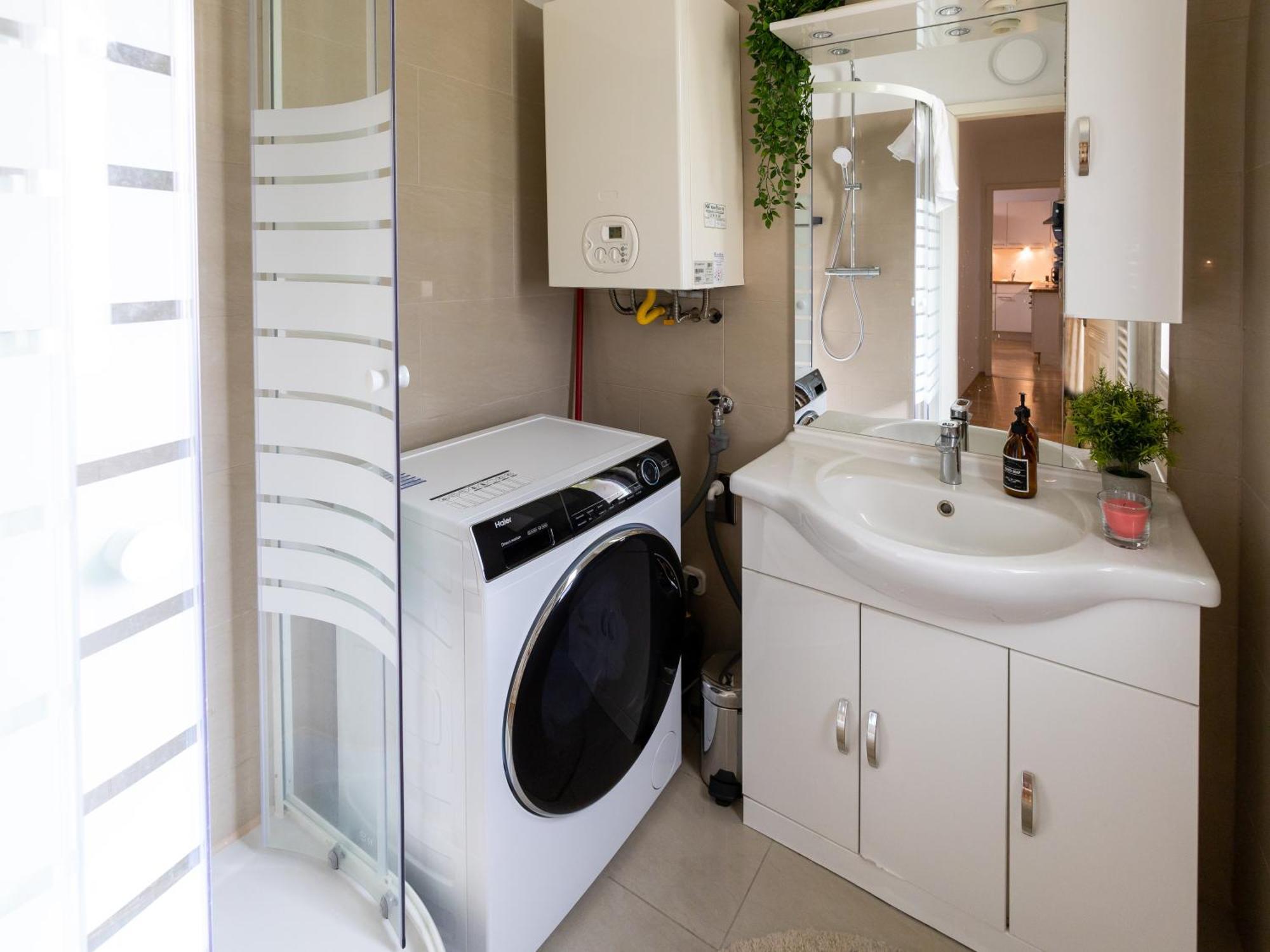 City Top Location, Quiet And Cozy Ideal To Relax Or Work Vienna